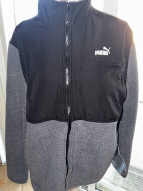 Men’s Puma Black and Gray Two-Tone Fleece Jacket large NWT